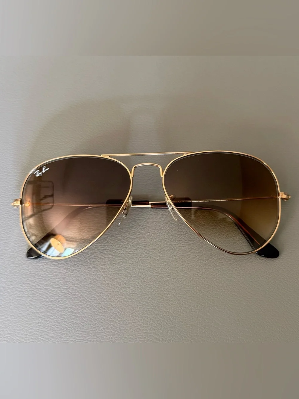 Ray-Ban RB3025 Aviator Gradient Sunglasses Light Brown / Polished Arista Gold